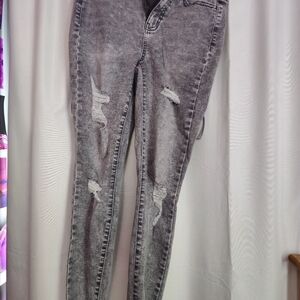 SO Gray Skinny Jeans with Vintage Distressed Finish